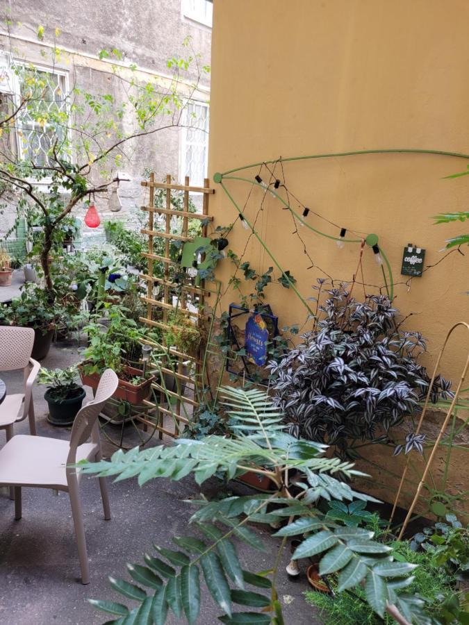 Secret Garden Apartment Zagreb Eksteriør bilde